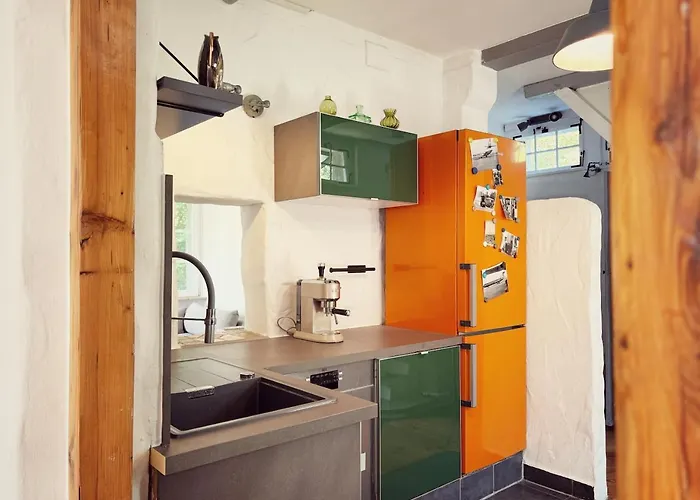 Denkmalgeschuetztes Haeuschen Mit Schwimmteich Prázdninový dům *